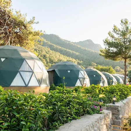 ホテル Lusso Glamping